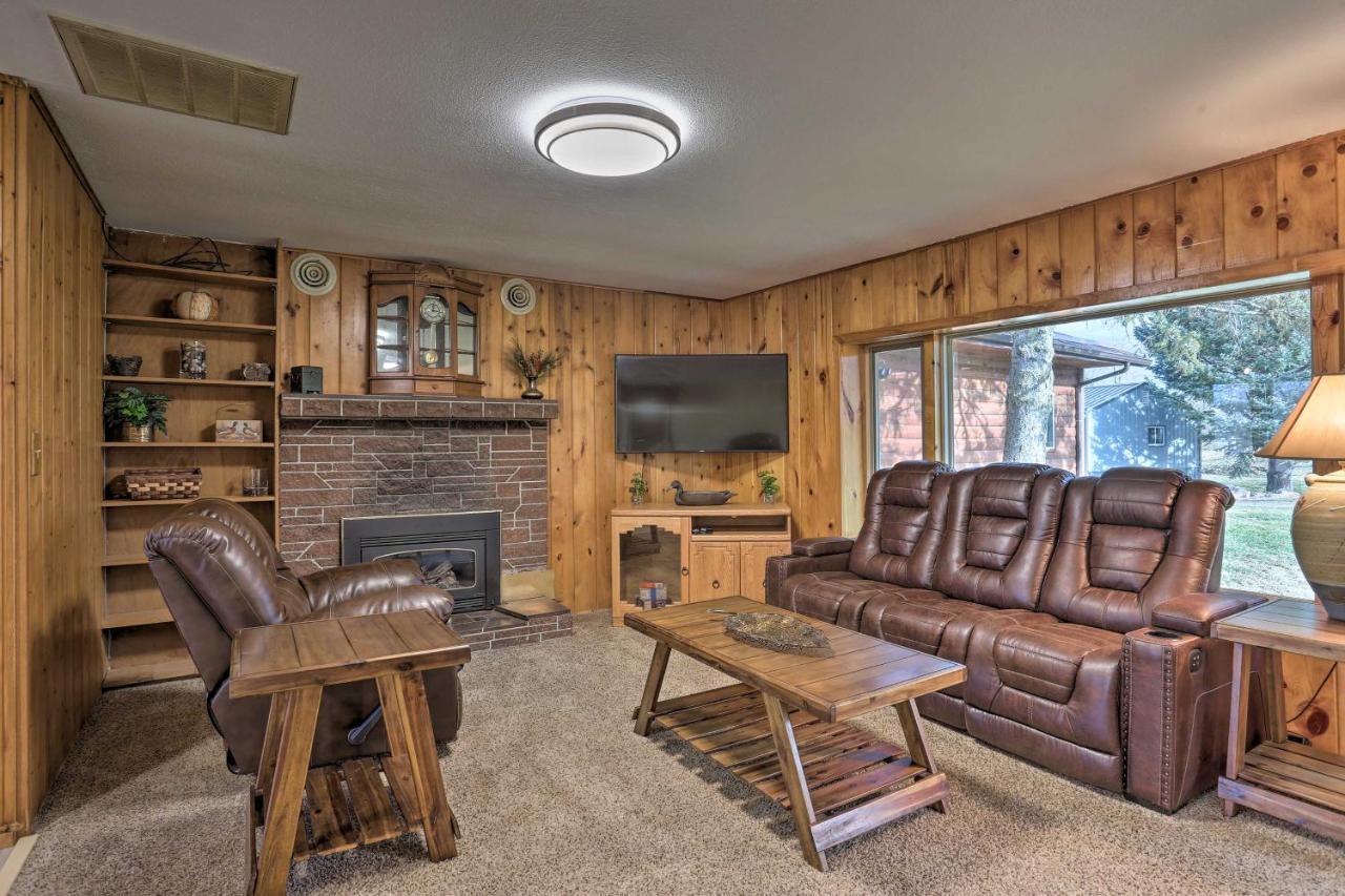 Rustic Spearfish Cabin On 12-Acre Trout Farm 외부 사진