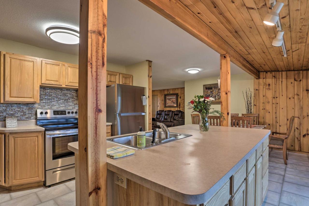 Rustic Spearfish Cabin On 12-Acre Trout Farm 외부 사진